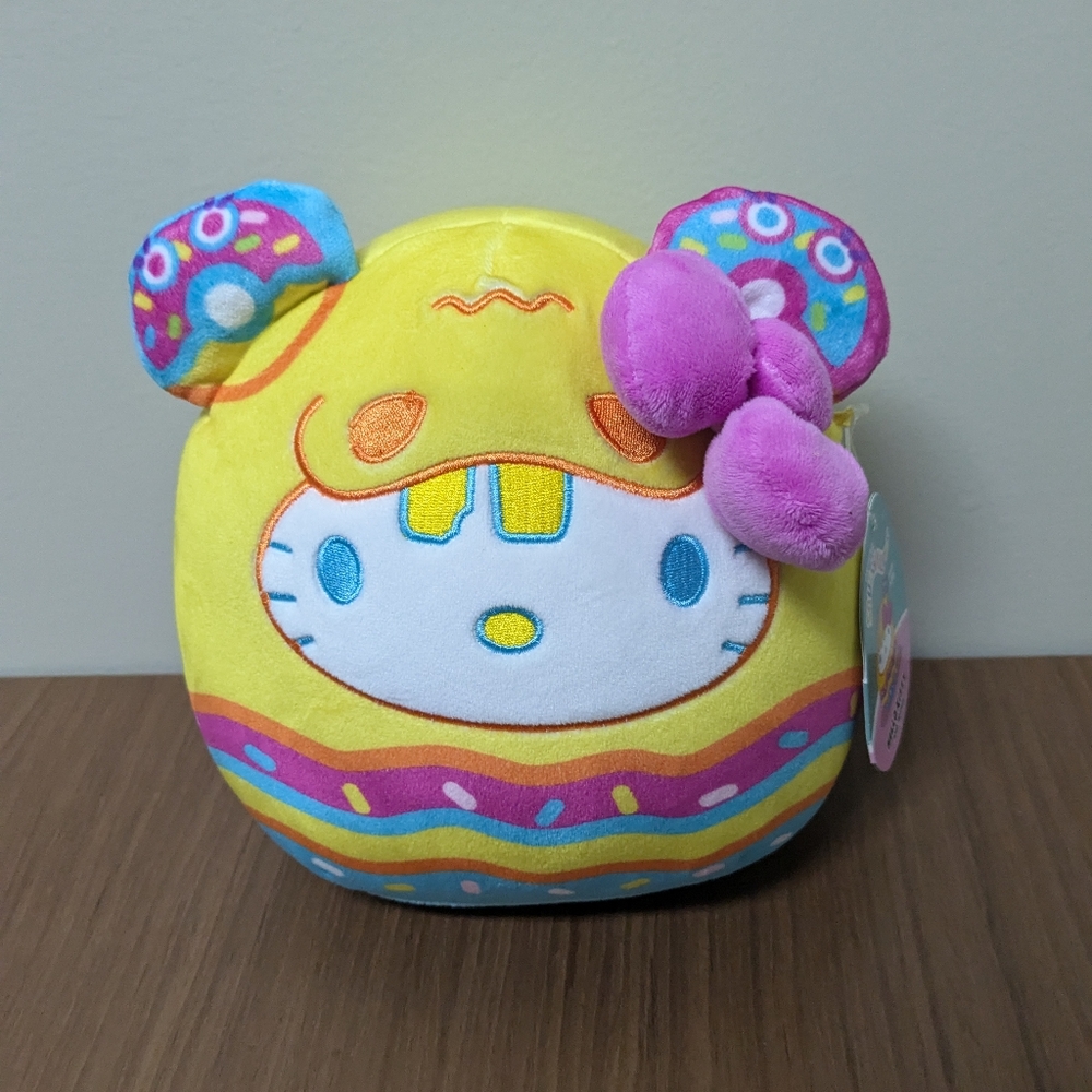 ⭐2/$40⭐ NWT 8" Hello Kitty Squishmallow